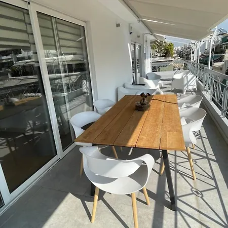 Sunny Contemporary Art Penthouse Apartamento *